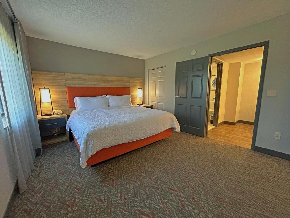 Candlewood Suites Indianapolis Downtown Medical District By Ihg Экстерьер фото